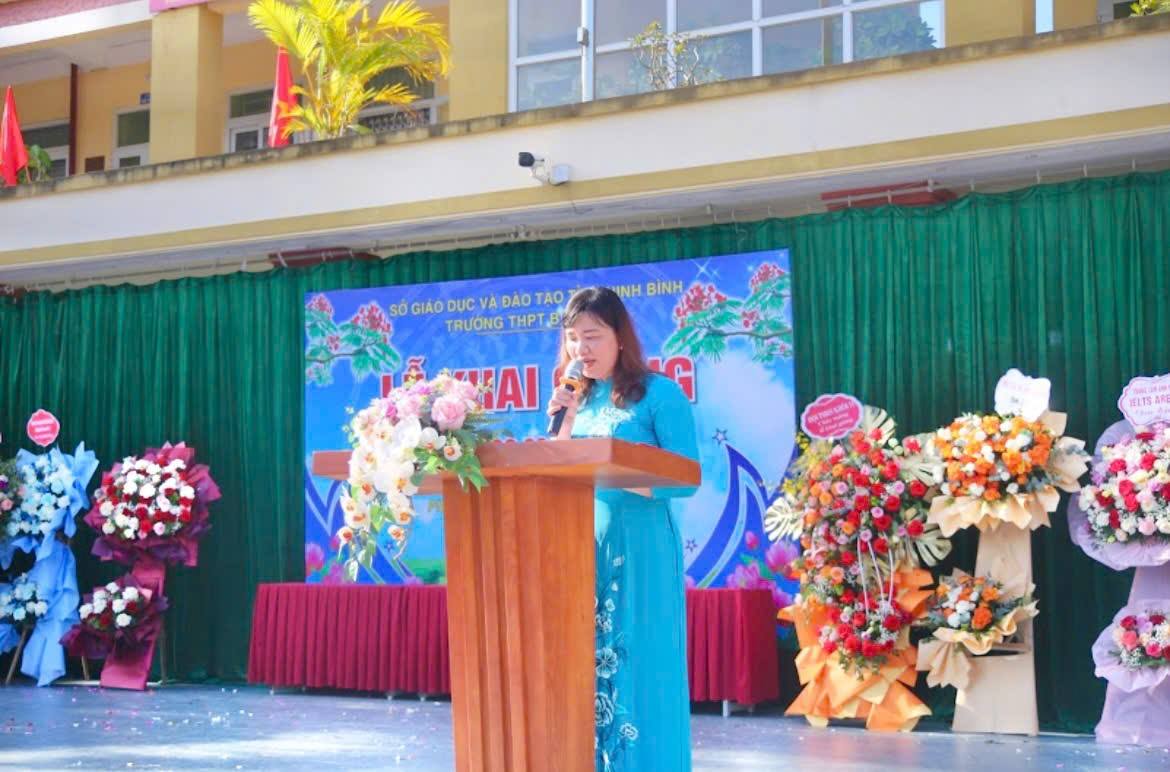 KHAI GIẢNG NĂM HỌC 2025 – 2026 VÀ KỶ NIỆM 80 NĂM TRUYỀN THỐNG NGÀNH GIÁO DỤC TRƯỜNG THPT B PHỦ LÝ TỈNH NINH BÌNH